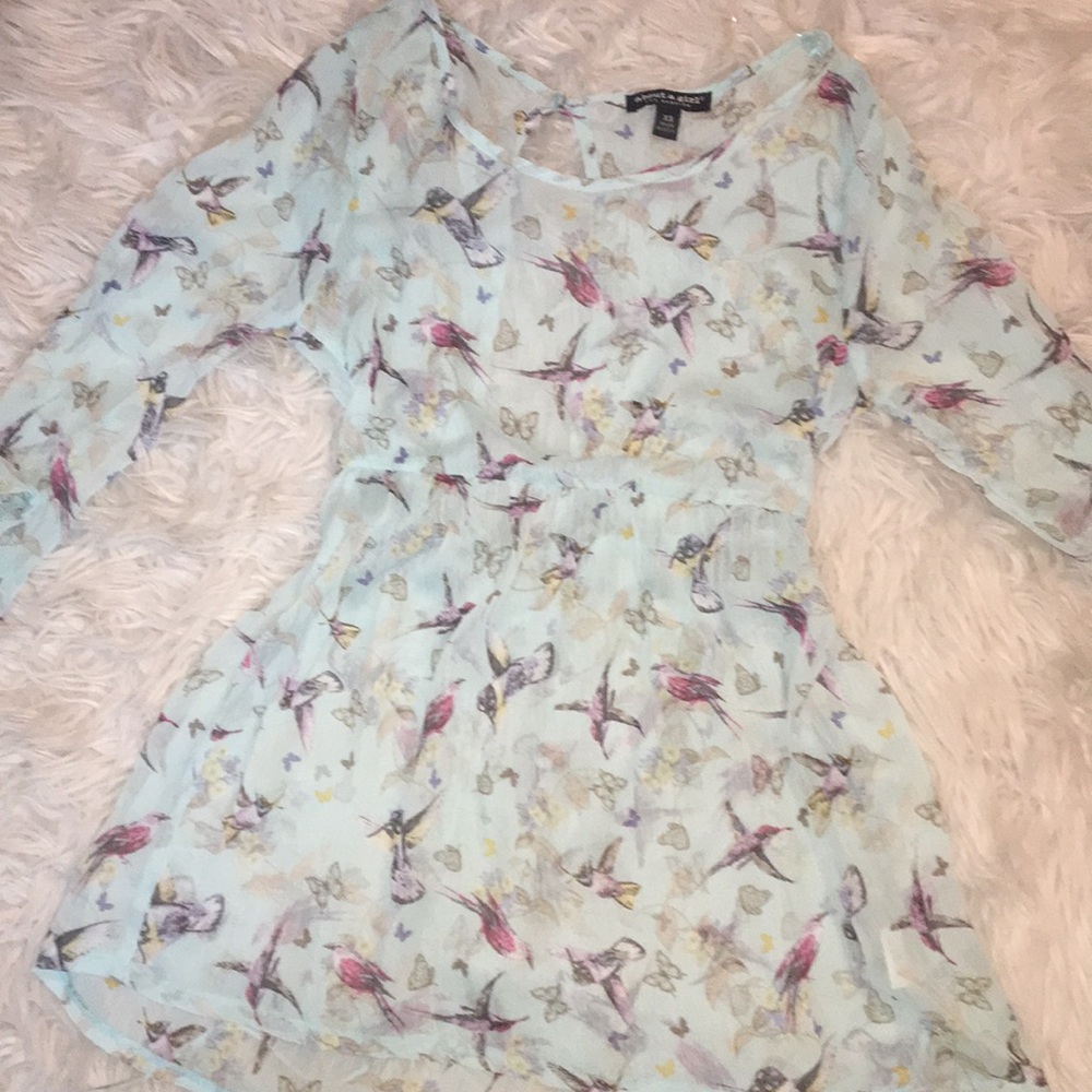 Can be wore as long top or short dress